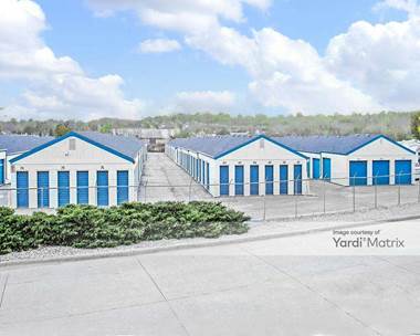 Storage Units for Rent available at 15305 Industrial Road, Omaha, NE 68144