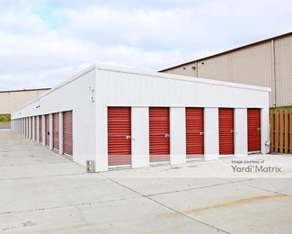 Photo 3 of StorageMart - 14005 Industrial Road, Omaha, NE