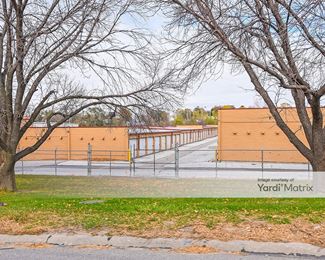 Photo 2 of Milt-s Mini Storage - 4550 F Street, Omaha, NE