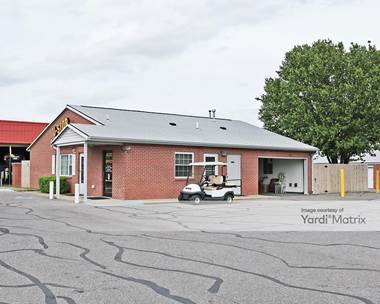 Storage Units for Rent available at 4530 Millbranch Road, Memphis, TN 38116