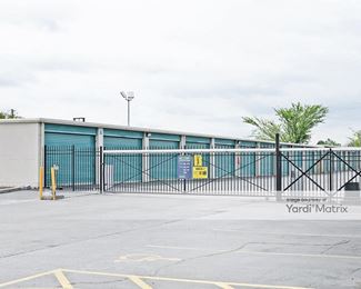 Photo 2 of Extra Space Storage - 4649 Kirby Pkwy, Memphis, TN