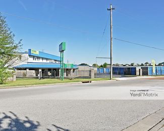 Photo 4 of Extra Space Storage - 7222 Riverdale Bend Road, Memphis, TN