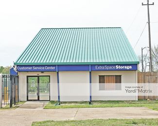 Photo 1 of Extra Space Storage - 1235 Gateway Drive, Memphis, TN