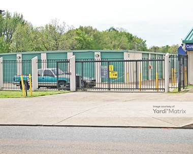 Storage Units for Rent available at 1235 Gateway Drive, Memphis, TN 38116