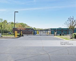Photo 2 of Extra Space Storage - 381 North Germantown Pkwy, Cordova, TN