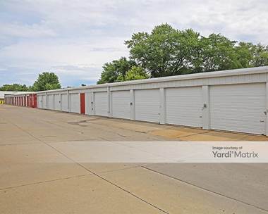 Storage Units for Rent available at 4043 East 14th Street, Des Moines, IA 50313