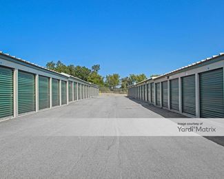 Photo 2 of Safeguard Storage of Wisconsin - 3164 Luds Lane, McFarland, WI