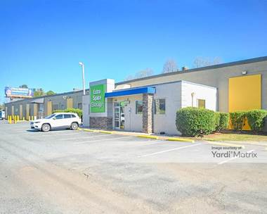 Storage Units for Rent available at 5800 Brookshire Blvd, Charlotte, NC 28216