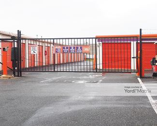 Photo 4 of Public Storage - 1508 Ashley Road, Charlotte, NC