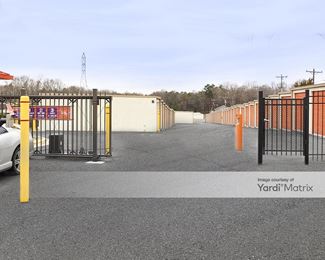 Photo 4 of Public Storage - 5641 North Sharon Amity Road, Charlotte, NC