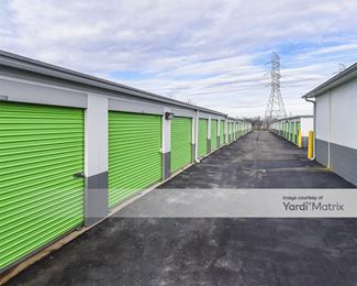 Photo 2 of Extra Space Storage - 220 Winecoff School Road, Concord, NC