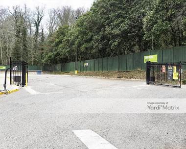 Storage Units for Rent available at 3304 Eastway Drive, Charlotte, NC 28205