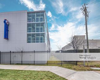 Photo 2 of Morningstar Storage - 928 North College Street, Charlotte, NC