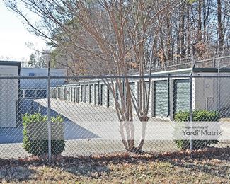 Photo 5 of American Flag Self Storage - 1102 Merritt Drive, Greensboro, NC