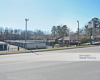 Photo 2 of American Flag Self Storage - 1127 West Vandalia Road, Greensboro, NC