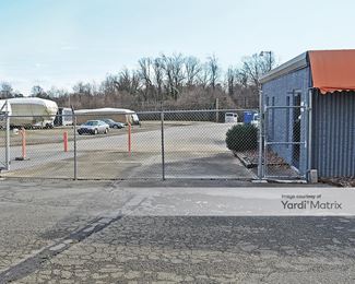 Photo 4 of High Point Self Storage - 908 Greensboro Road, High Point, NC