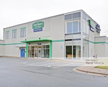 Storage Units for Rent available at 3939 West Market Street, Greensboro, NC 27407
