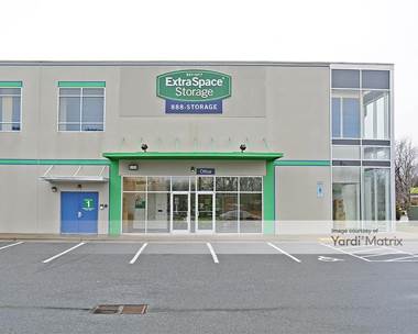 Storage Units for Rent available at 3939 West Market Street, Greensboro, NC 27407