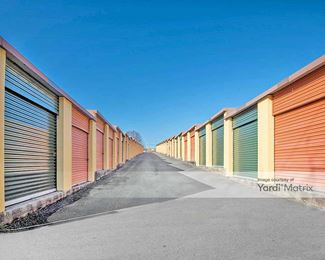 Photo 2 of American Flag Self Storage - 311 West JJ Drive, Greensboro, NC