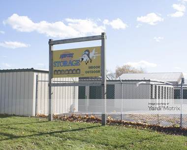 Storage Units for Rent available at 5000 South Nicholson Avenue, Cudahy, WI 53110