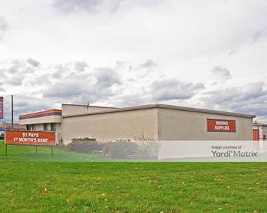 Storage Units for Rent available at 900 West Layton Avenue, Milwaukee, WI 53221
