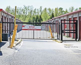 Photo 2 of Devon Self Storage - 7777 Moriarty Road, Cordova, TN