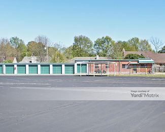 Photo 4 of Extra Space Storage - 2124 Charles Bryan Road, Memphis, TN