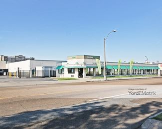 Photo 4 of Extra Space Storage - 395 Union Avenue, Memphis, TN