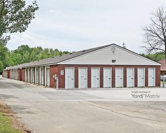 Photo 3 of U-Stor Self Storage - 5515 Winchester, Memphis, TN