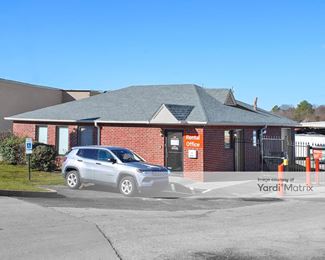 Photo 2 of Public Storage - 6714 Winchester Pointe Cove, Memphis, TN