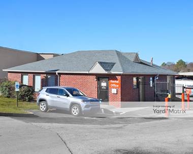 Storage Units for Rent available at 6714 Winchester Pointe Cove, Memphis, TN 38115