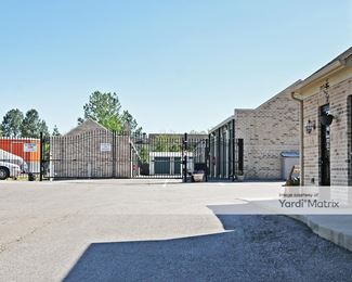 Photo 2 of Germantown Storage - 3275 Hacks Cross Road, Memphis, TN