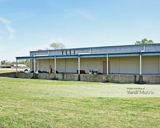 Photo 3 of Bee Mini Storage - 3442 Jackson Avenue, Memphis, TN