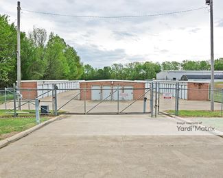 Photo 2 of Tri-County Mini Storage - 2270 McIngvale Road, Hernando, MS