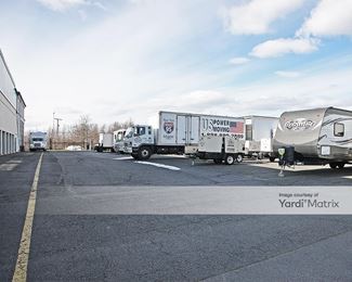 Photo 4 of Extra Space Storage - 1001 US-9, Parlin, NJ