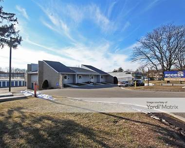 Storage Units for Rent available at 135 Amboy Avenue, Woodbridge, NJ 07095