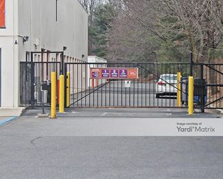 Photo 3 of Public Storage - 289 Old Post Road, Edison, NJ