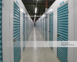 Photo 2 of CubeSmart Self Storage - 881 Saint Georges Avenue, Woodbridge, NJ