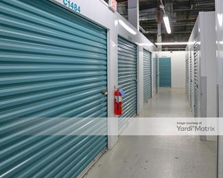Photo 4 of CubeSmart Self Storage - 881 Saint Georges Avenue, Woodbridge, NJ