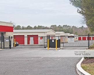 Photo 2 of iStorage - 2464 US 9 South, Howell, NJ