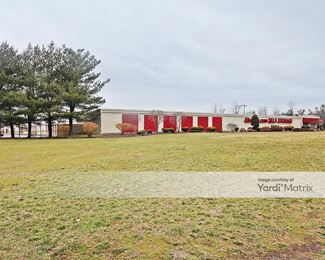 Photo 4 of iStorage - 2464 US 9 South, Howell, NJ