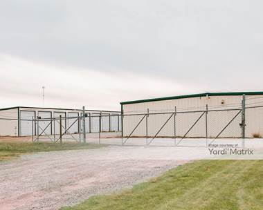 Storage Units for Rent available at 10201 South Sunnylane Road, Moore, OK 73160