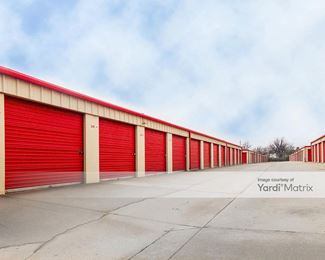 Photo 3 of La Sill Mini Storage Complex - 2002 NW Ft Sill Blvd, Lawton, OK