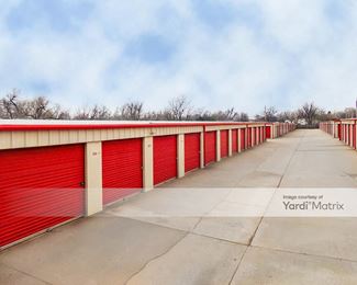 Photo 5 of La Sill Mini Storage Complex - 2002 NW Ft Sill Blvd, Lawton, OK