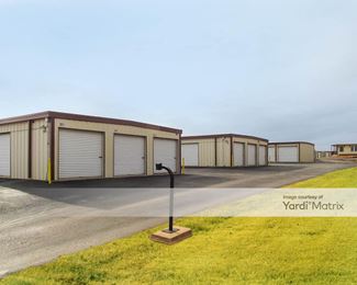 Photo 1 of Blanchard USA Storage - 798 West Broadway Street, Blanchard, OK