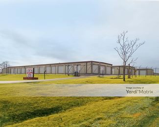 Photo 4 of Blanchard USA Storage - 798 West Broadway Street, Blanchard, OK
