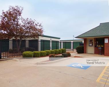 Storage Units for Rent available at 600 NW 178th Street, Edmond, OK 73012