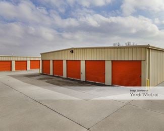 Photo 1 of Storage ‘R’ Us - 900 NW Rogers Lane, Lawton, OK