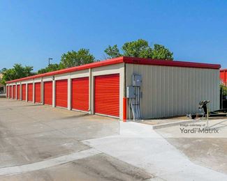 Photo 2 of Public Storage - 275 12th Avenue SE, Norman, OK
