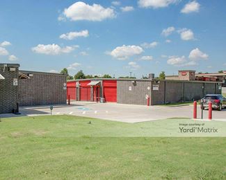 Photo 3 of Storelocal Storage - 2250 North Douglas Blvd, Midwest City, OK